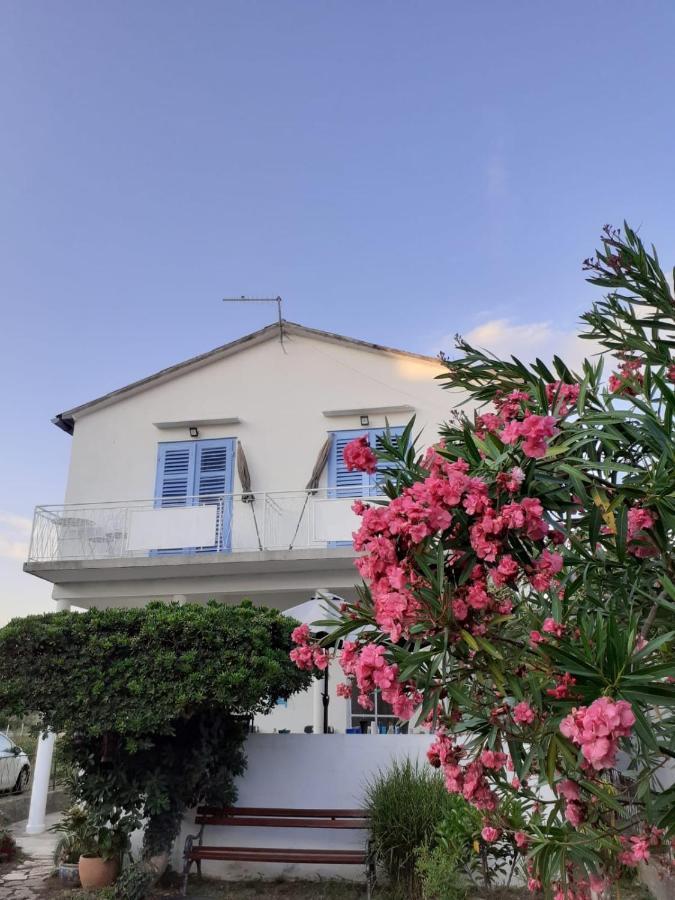Apartments Dile Sukošan Εξωτερικό φωτογραφία